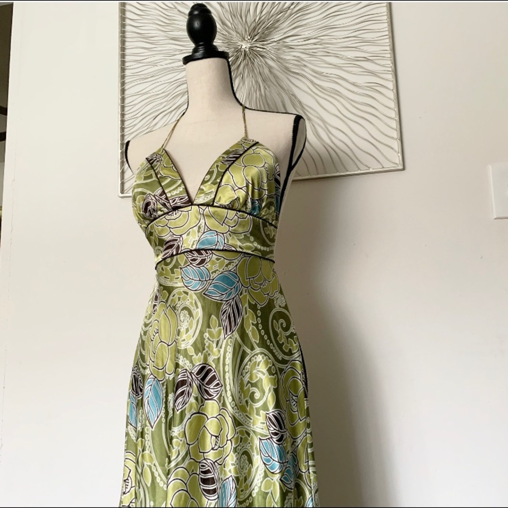 💚Miss Bisou Long Halter Dress💚